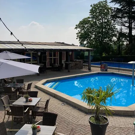 Family Woodlodge High Chaparral Oorsbeek