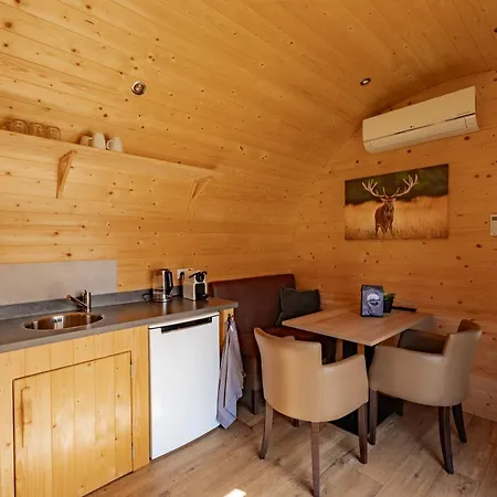 Family Woodlodge High Chaparral Camping Oorsbeek