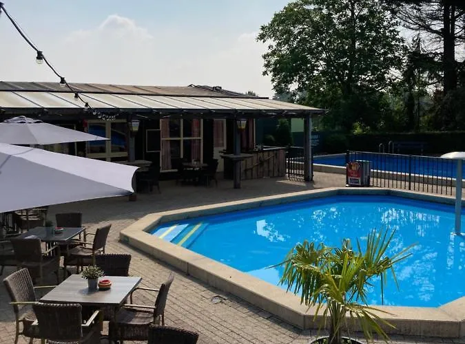 Family Woodlodge High Chaparral Oirsbeek